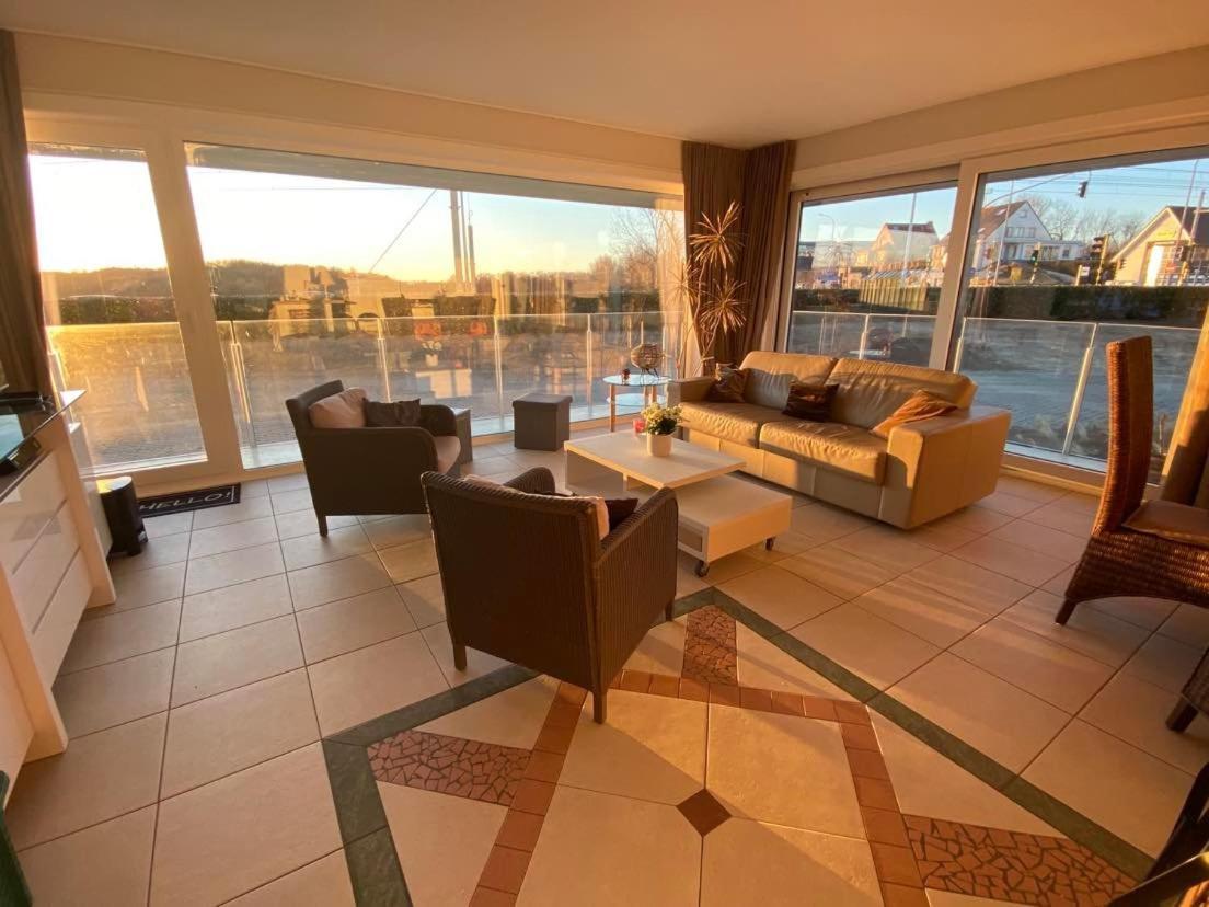 Seadream - Modern, Sunny With Big Terraces & Open View - Very Close To Sea, Beach, Shops, Restaurants & Beach Bars Nieuwpoort Luaran gambar